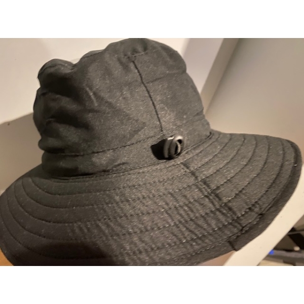 Hat2